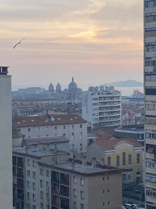 Appartement T4 A Deux Pas De La Gare St Charles Marseille Eksteriør bilde