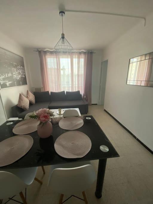 Appartement T4 A Deux Pas De La Gare St Charles Marseille Eksteriør bilde