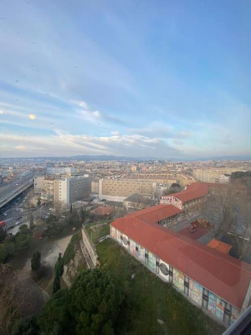 Appartement T4 A Deux Pas De La Gare St Charles Marseille Eksteriør bilde