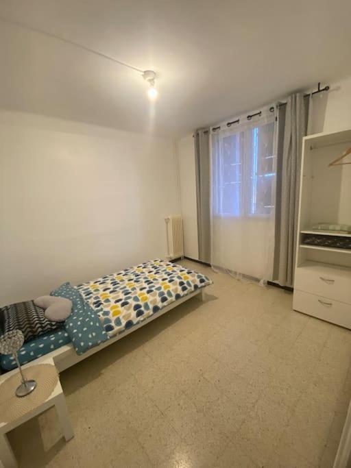 Appartement T4 A Deux Pas De La Gare St Charles Marseille Eksteriør bilde