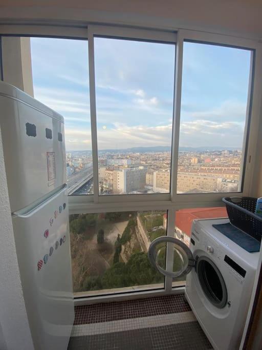 Appartement T4 A Deux Pas De La Gare St Charles Marseille Eksteriør bilde