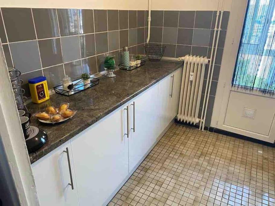 Appartement T4 A Deux Pas De La Gare St Charles Marseille Eksteriør bilde